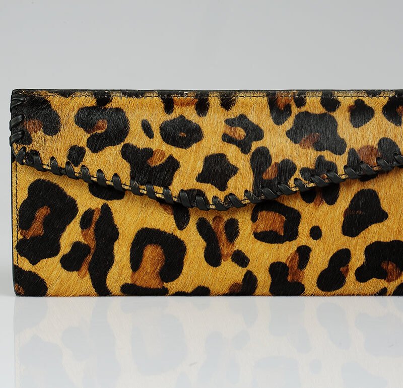 POUCHY TIME WALLET